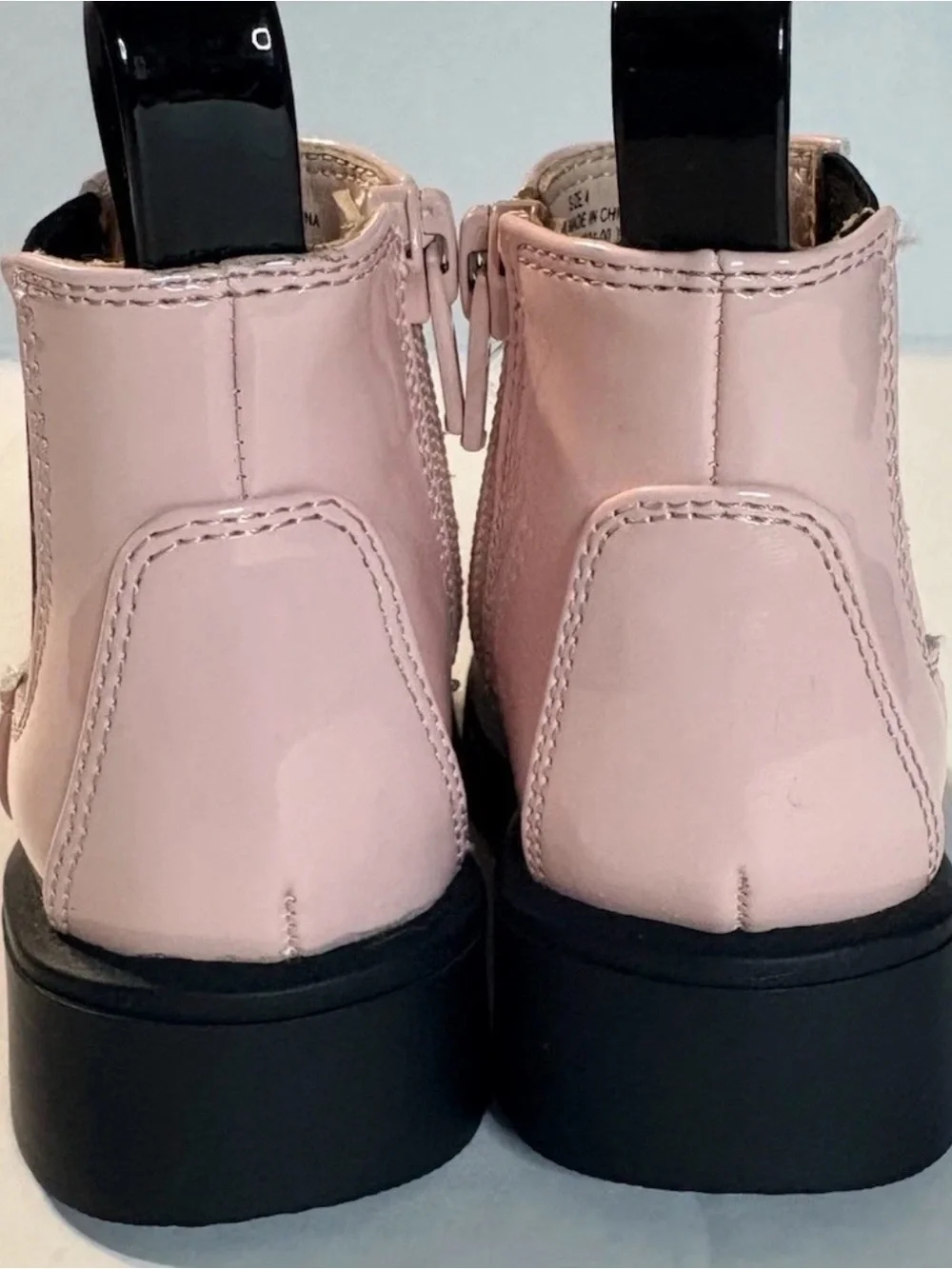 Stylish Toddler Boots - Baby Gap Brand Size 4 Azalea Pink Shiny Beautiful New